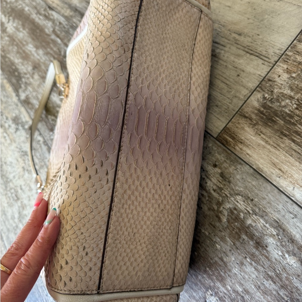 Vintage Coach Madison Pinnacle Python Embossed Do… - image 5